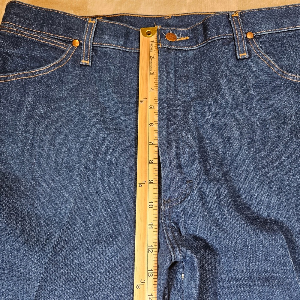 Wrangler Mens Cowboy Cut 13MWZPW Rigid Indigo Jeans 37x36 High Rise Straight Leg - Picture 4 of 9